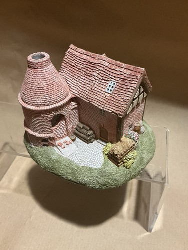 Penthouse pavement pottery - penthouse, &
