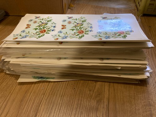 Large qty vintage flower - large,