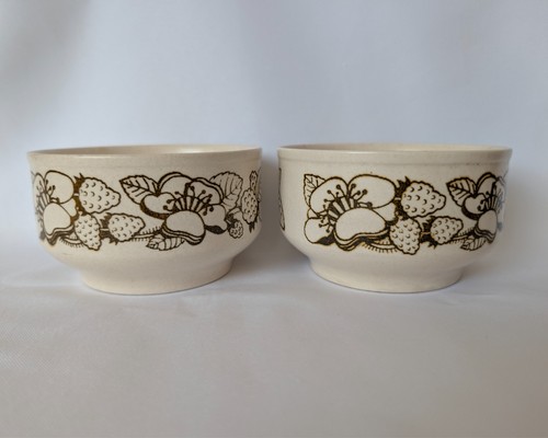 Kiln craft brambles pair - pair, of